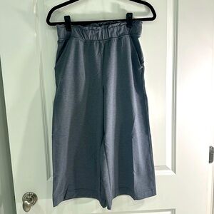 Lululemon cropped wide leg sweatpants